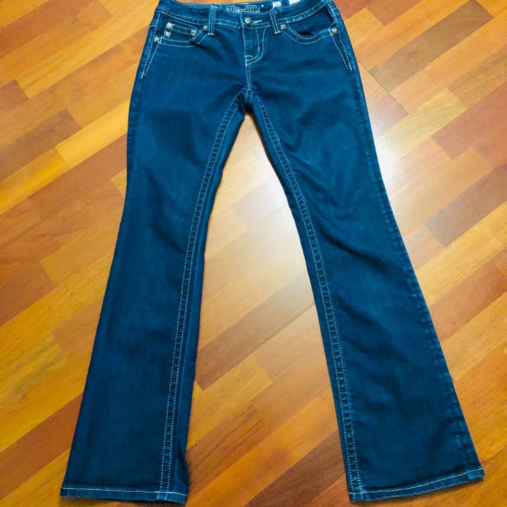 Women’s sz 26 Miss Me Flare Jeans